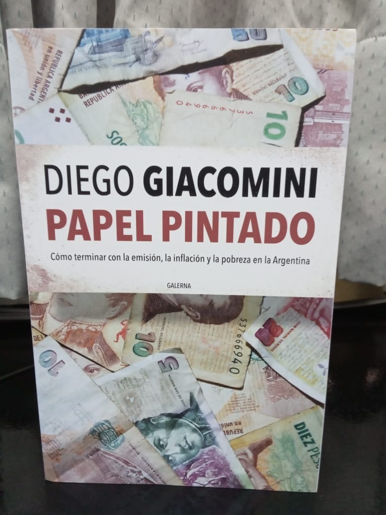 Papel Pintado Diego Giacomini