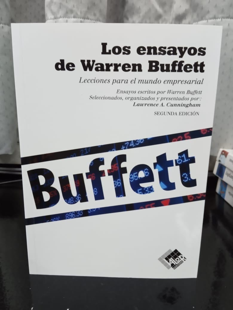 Los Ensayos De Warren Buffett